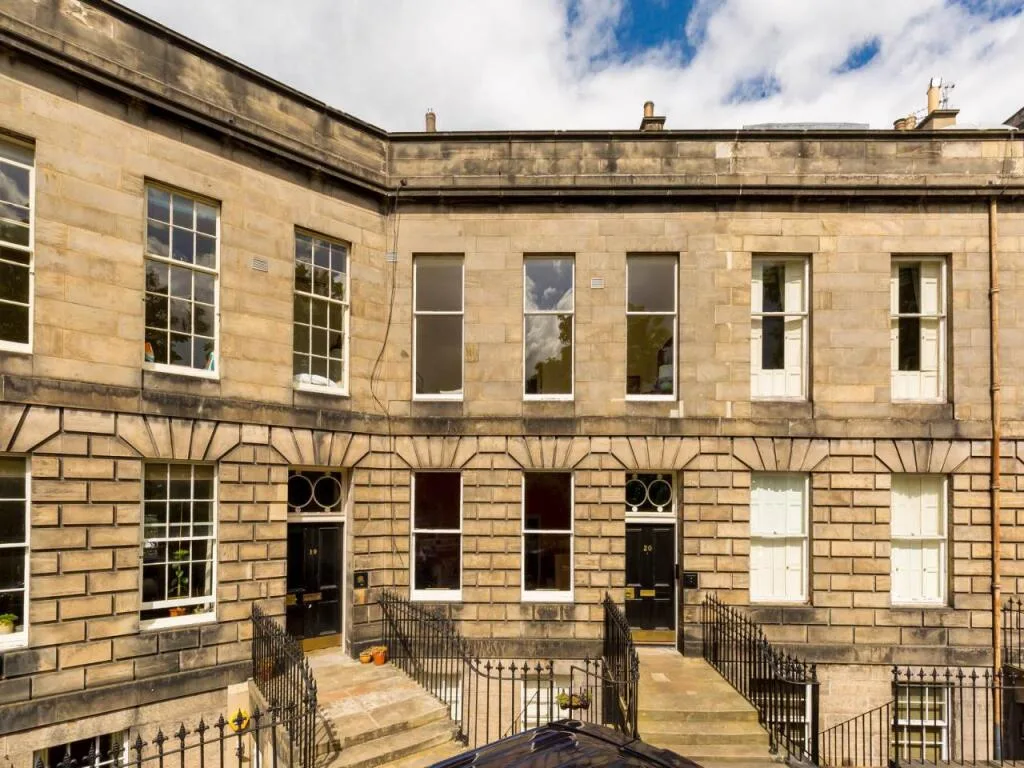 4 bedroom flat for rent