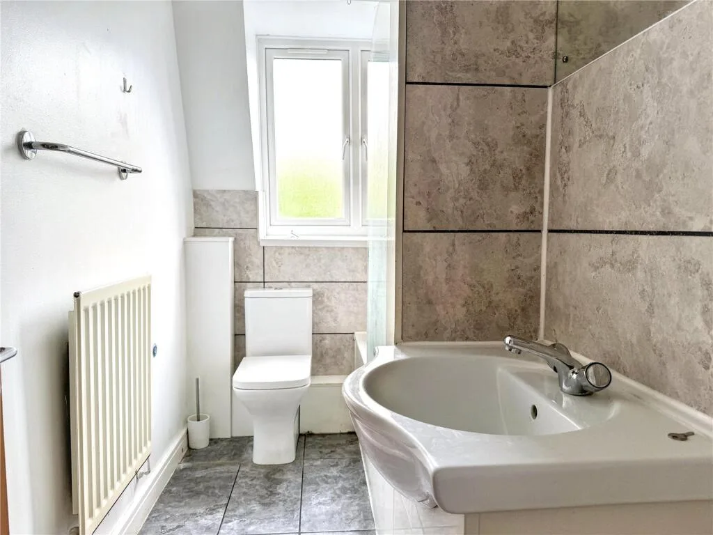 3 bedroom apartment for rent