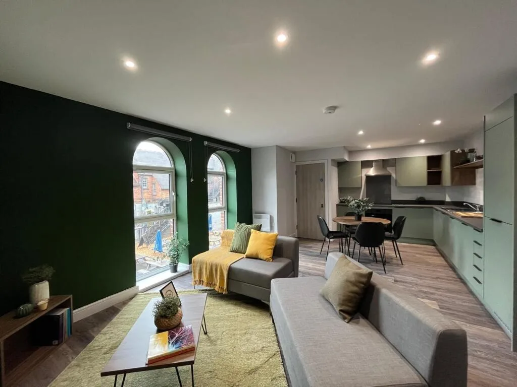 4 bedroom flat for rent