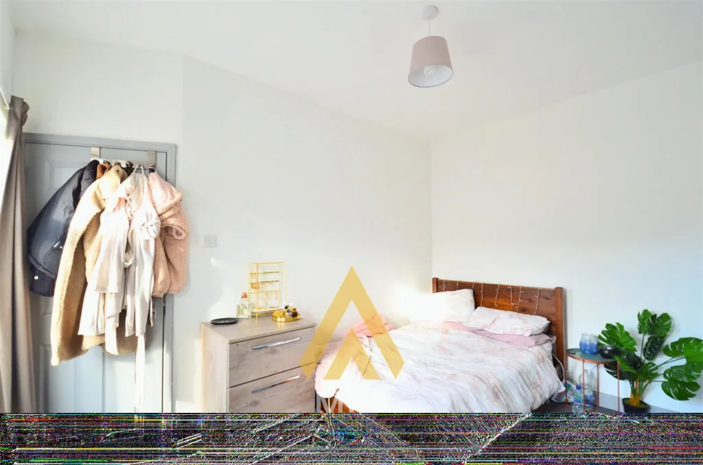 6 bedroom terraced house for rent