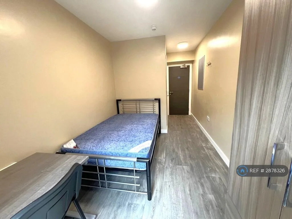 1 bedroom flat share for rent