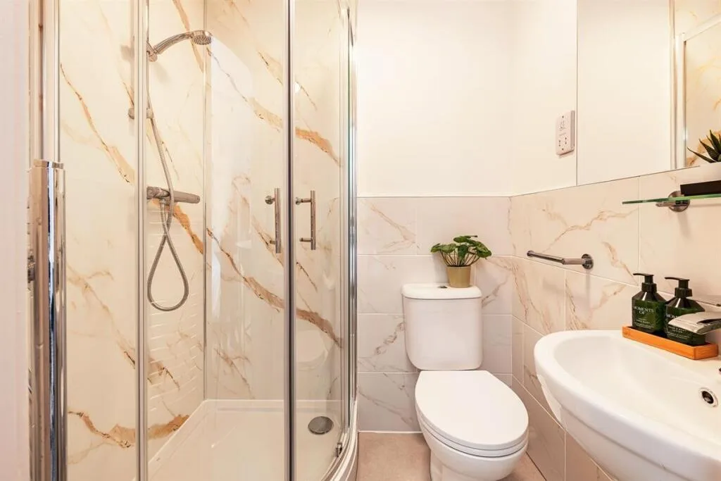 1 bedroom house for rent