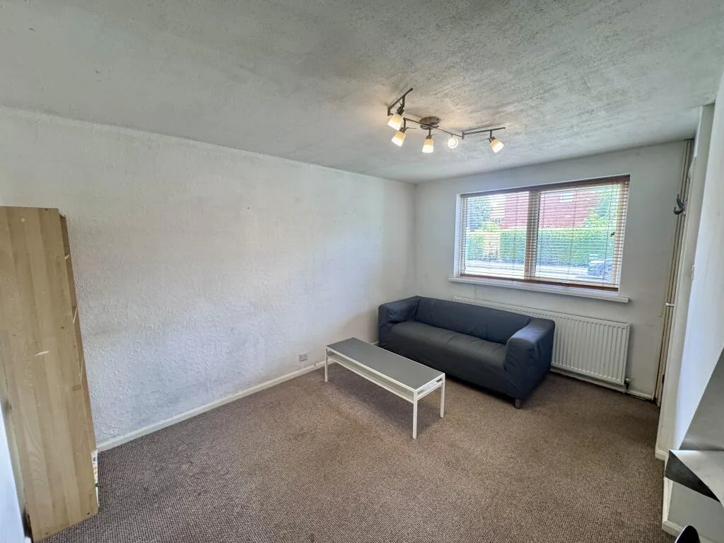 2 bedroom house for rent