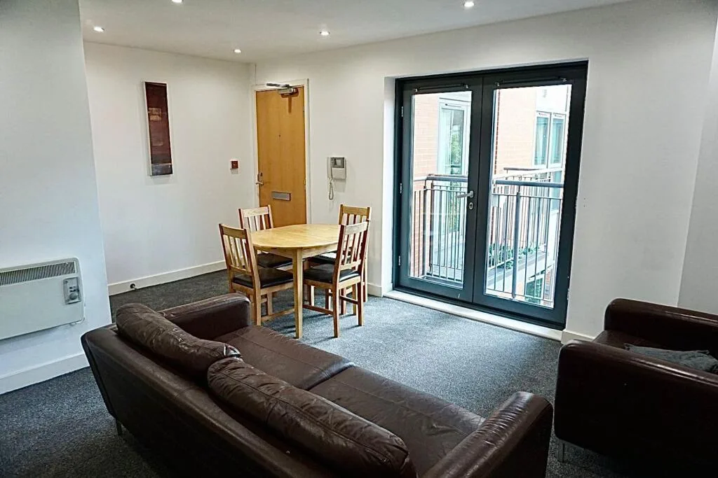 2 bedroom flat for rent
