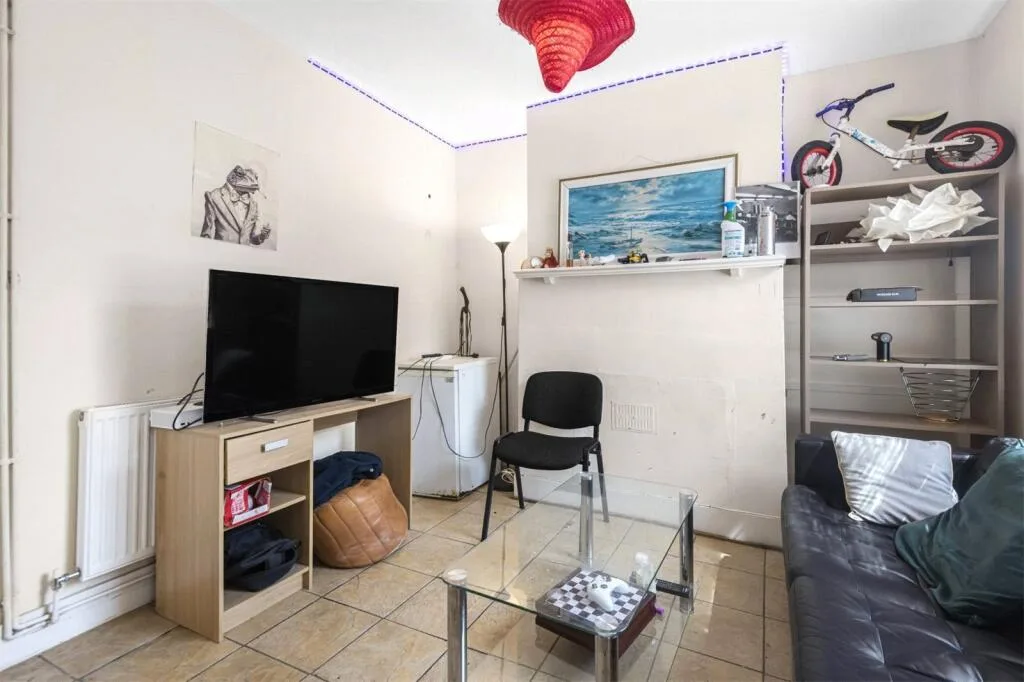 4 bedroom house for rent