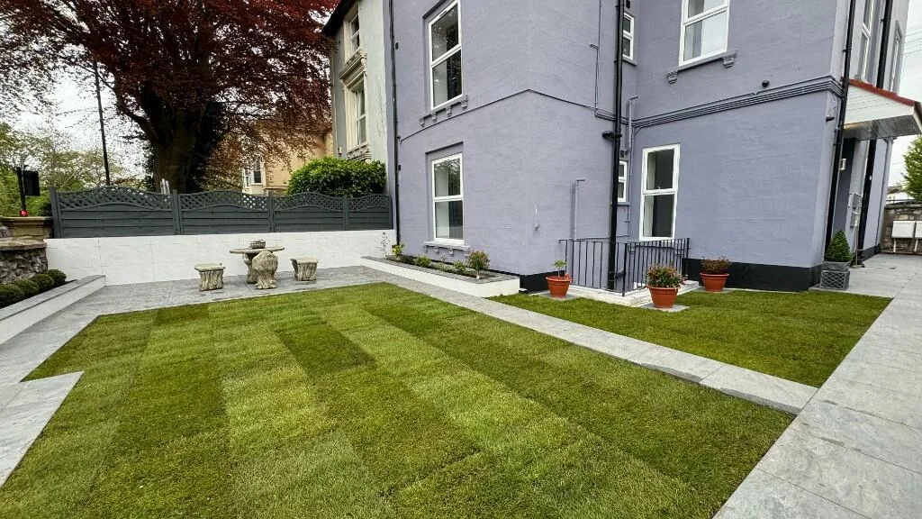 3 bedroom flat for rent