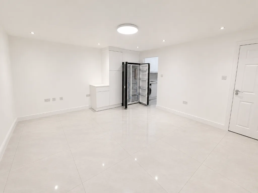 3 bedroom flat for rent