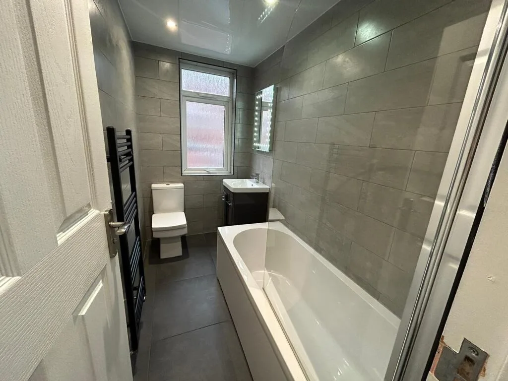 4 bedroom terraced house for rent