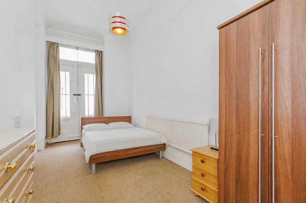2 bedroom flat for rent