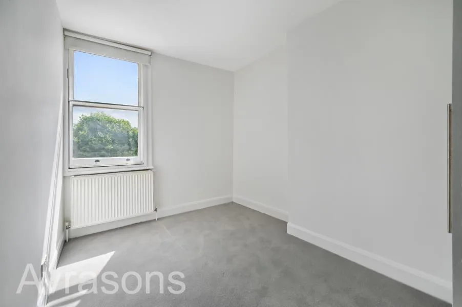 4 bedroom flat for rent