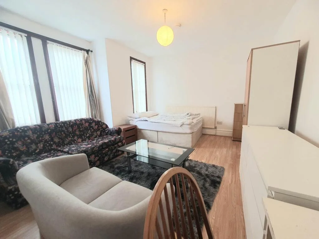 House share for rent