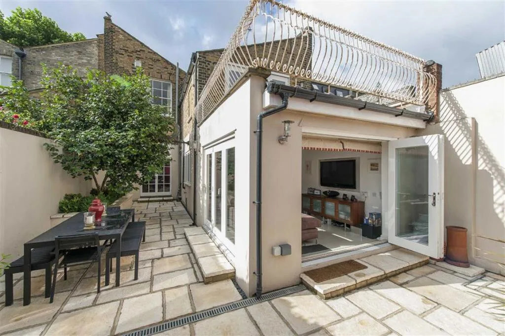 4 bedroom house for rent