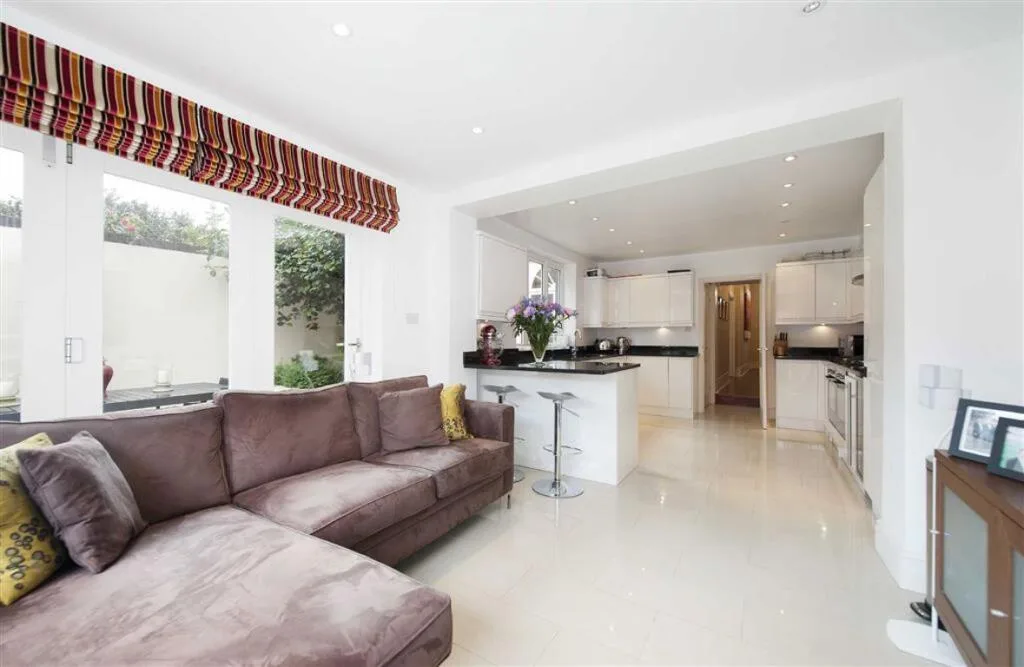 4 bedroom house for rent