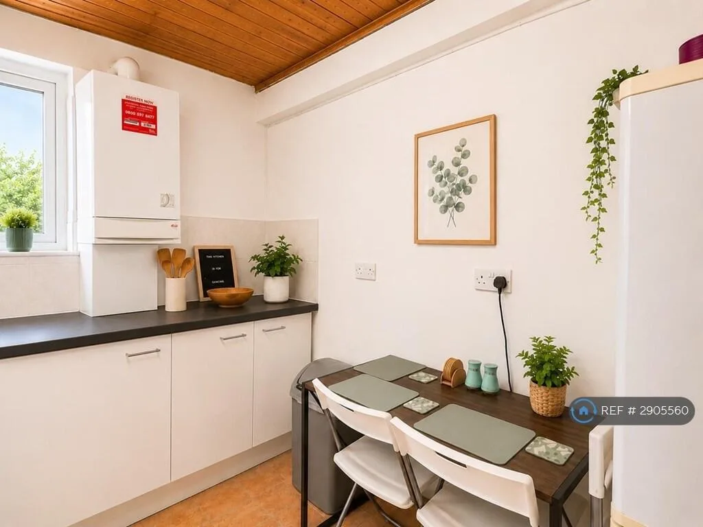 3 bedroom flat for rent