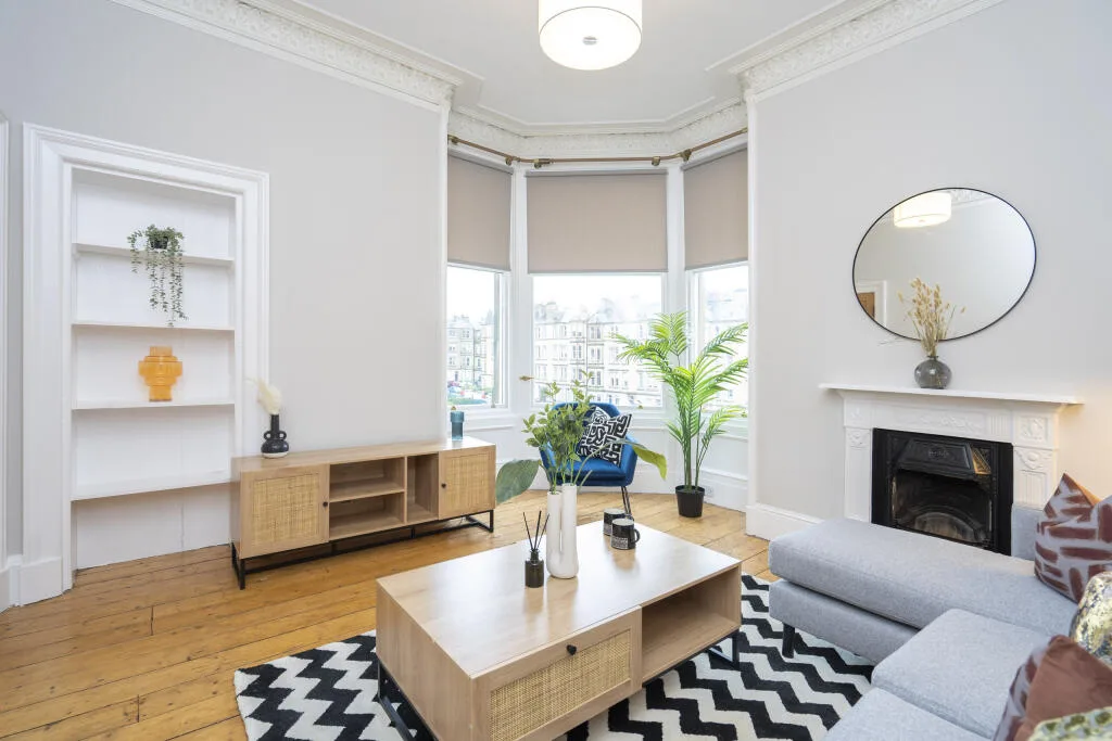 2 bedroom flat for rent