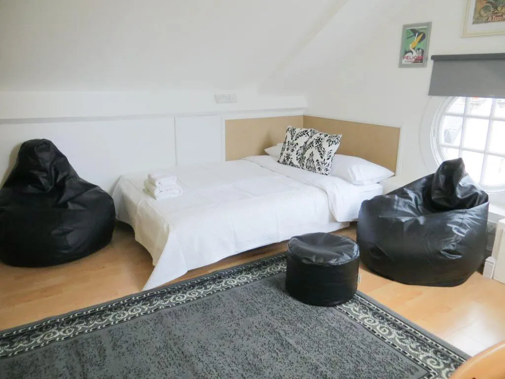Studio flat for rent