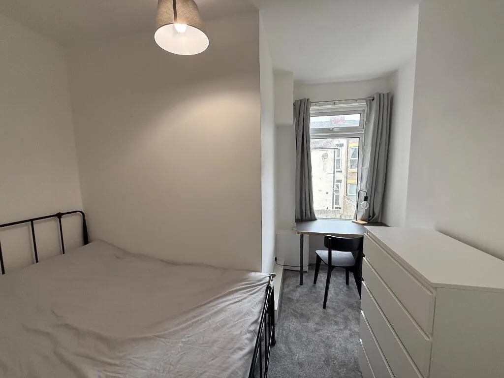 4 bedroom terraced house for rent