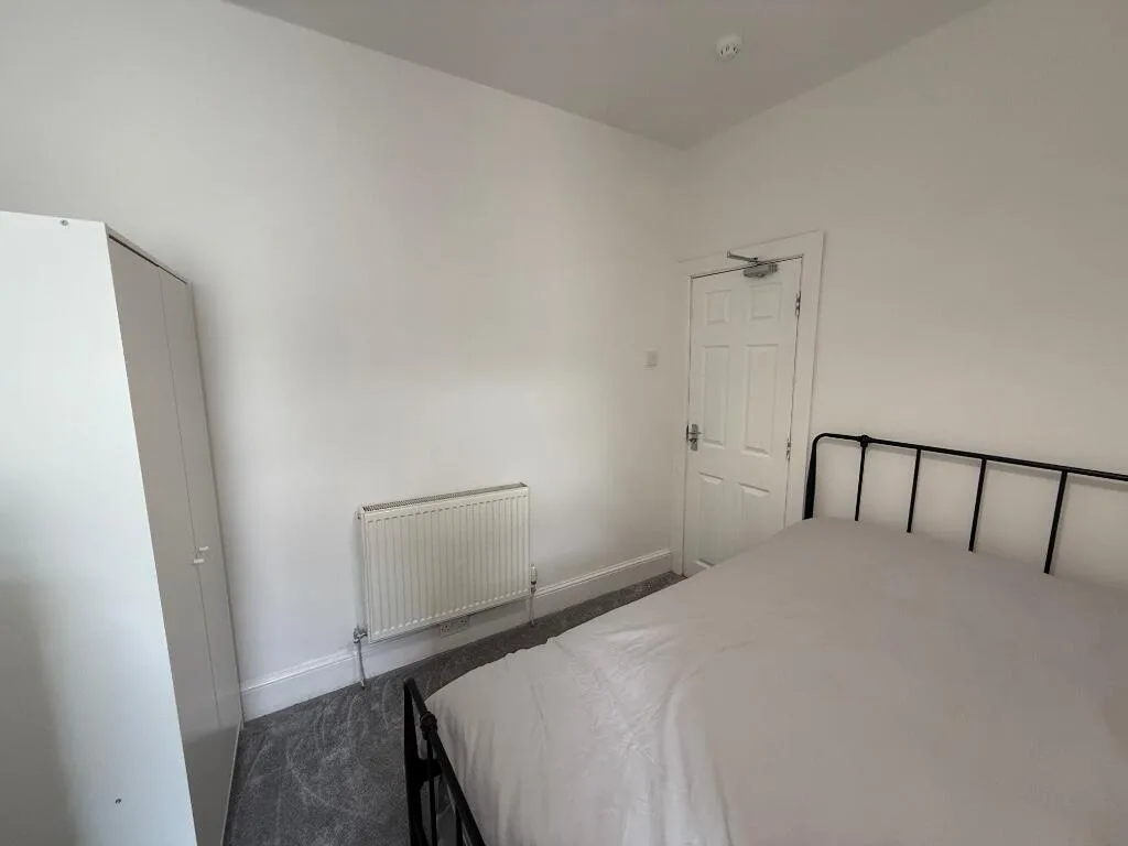 4 bedroom terraced house for rent