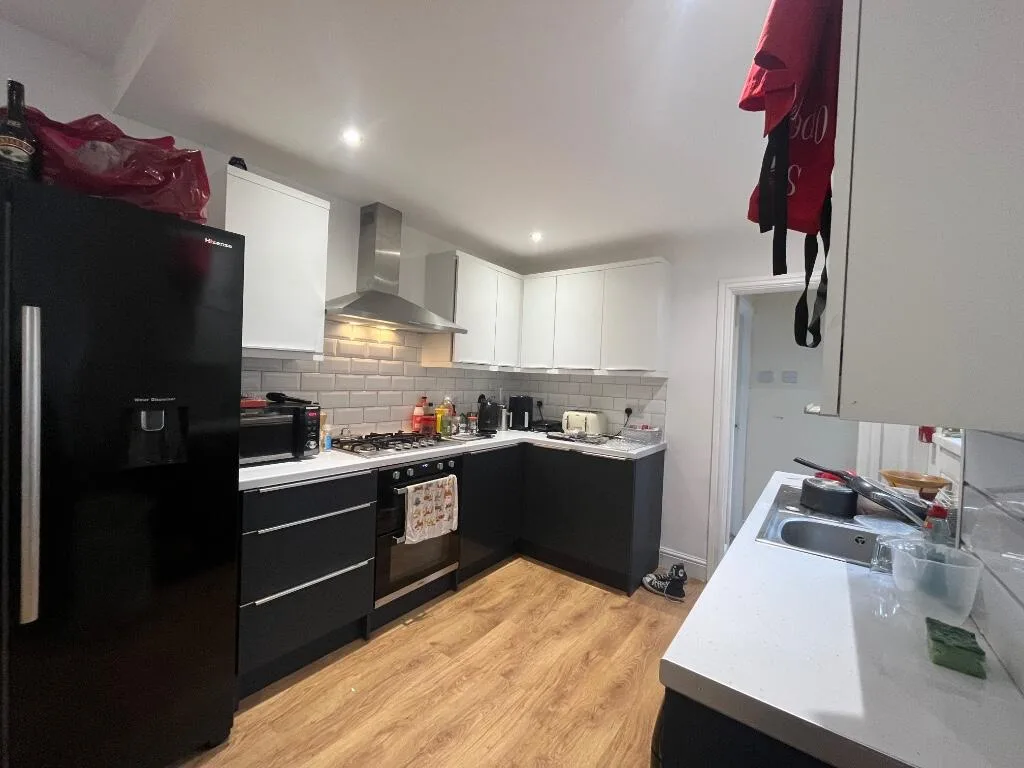 4 bedroom terraced house for rent