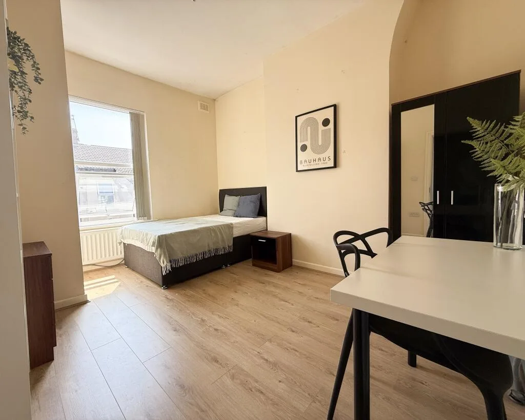 4 bedroom house for rent