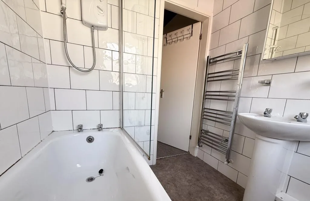 4 bedroom house for rent