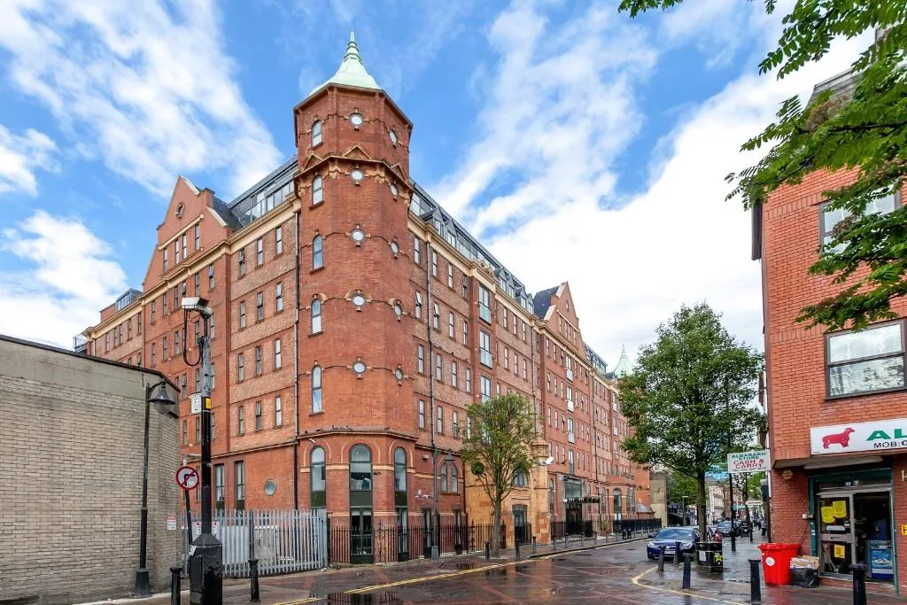 3 bedroom flat for rent