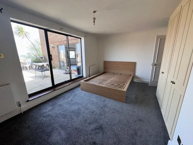 3 bedroom apartment for rent