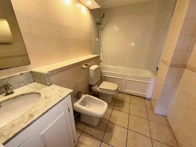 3 bedroom apartment for rent