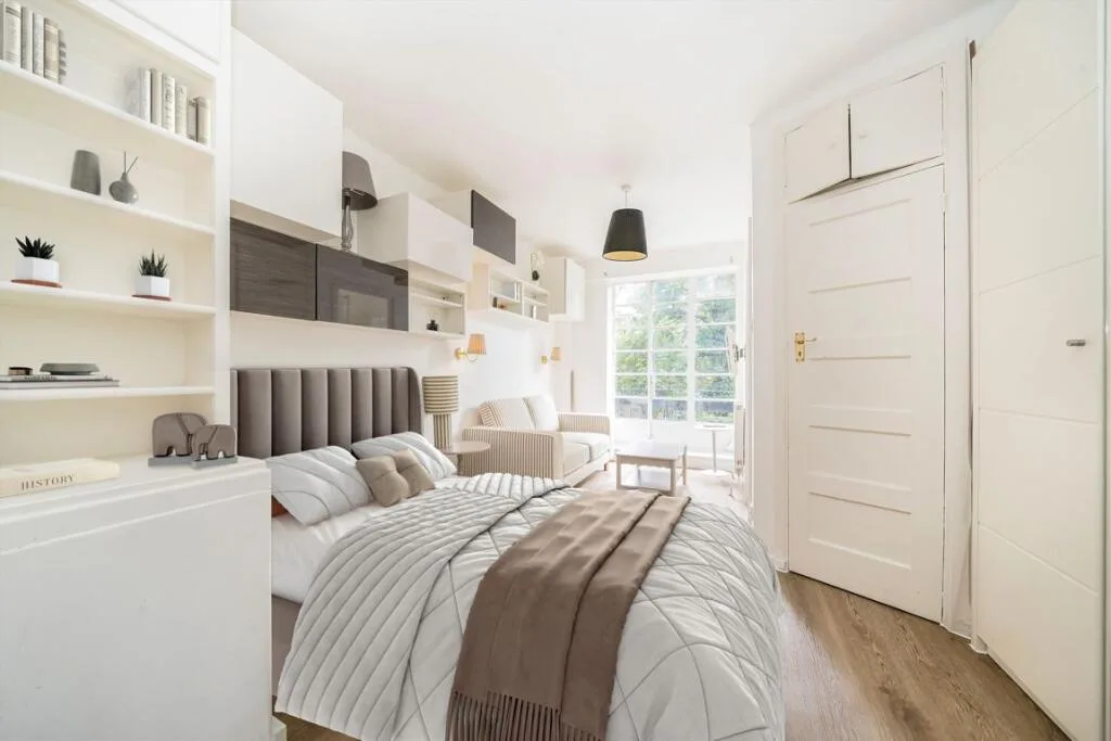 Studio flat for rent