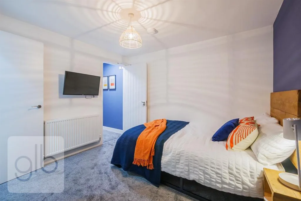 1 bedroom house share for rent
