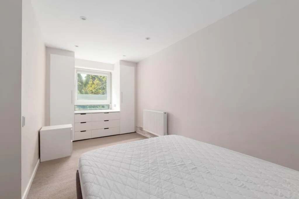3 bedroom maisonette for rent
