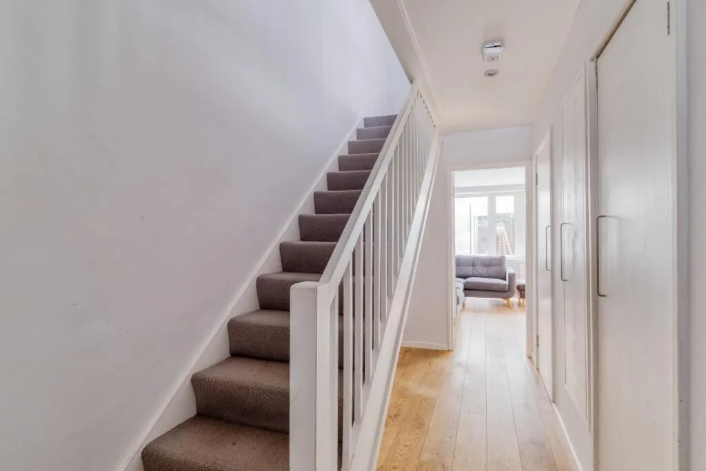 3 bedroom maisonette for rent