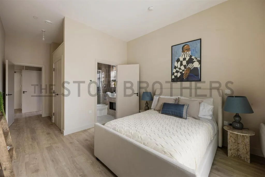2 bedroom penthouse for rent