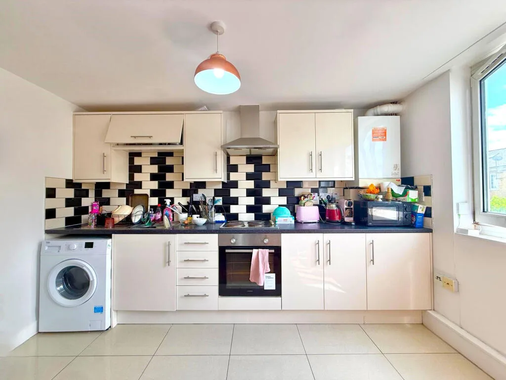 4 bedroom apartment for rent