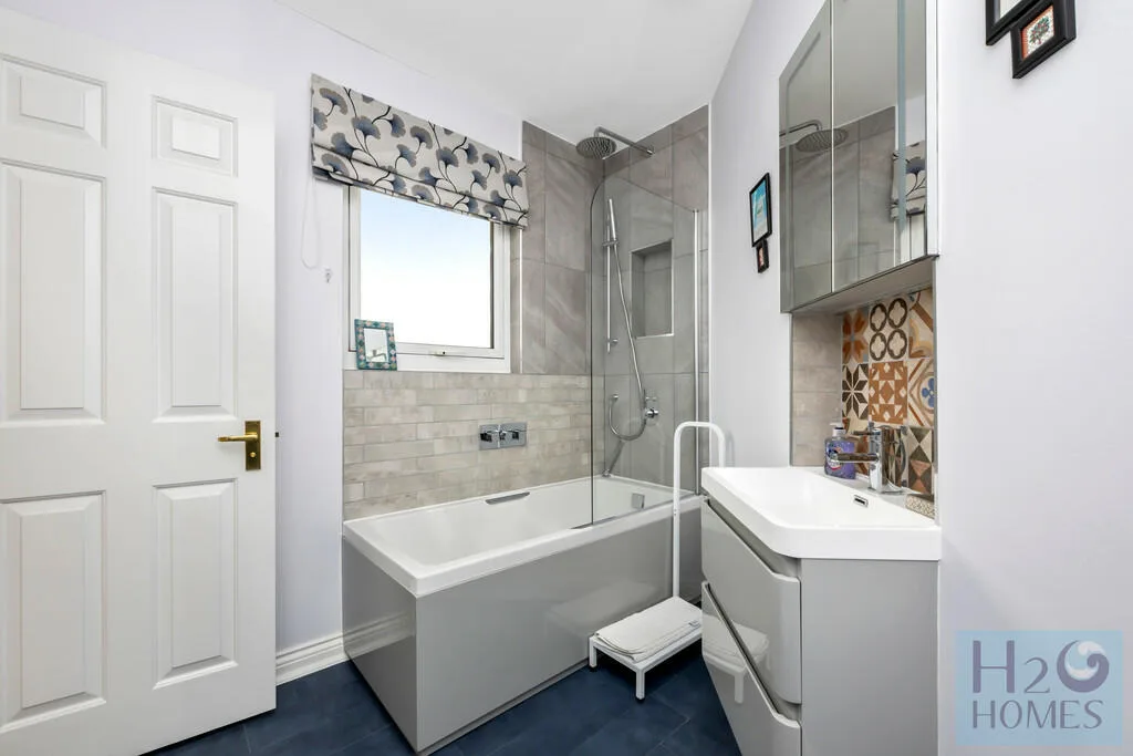 3 bedroom apartment for rent