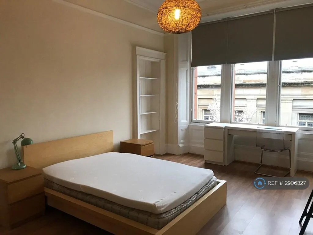 4 bedroom flat for rent