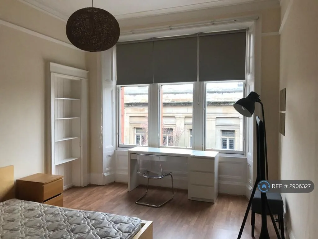 4 bedroom flat for rent
