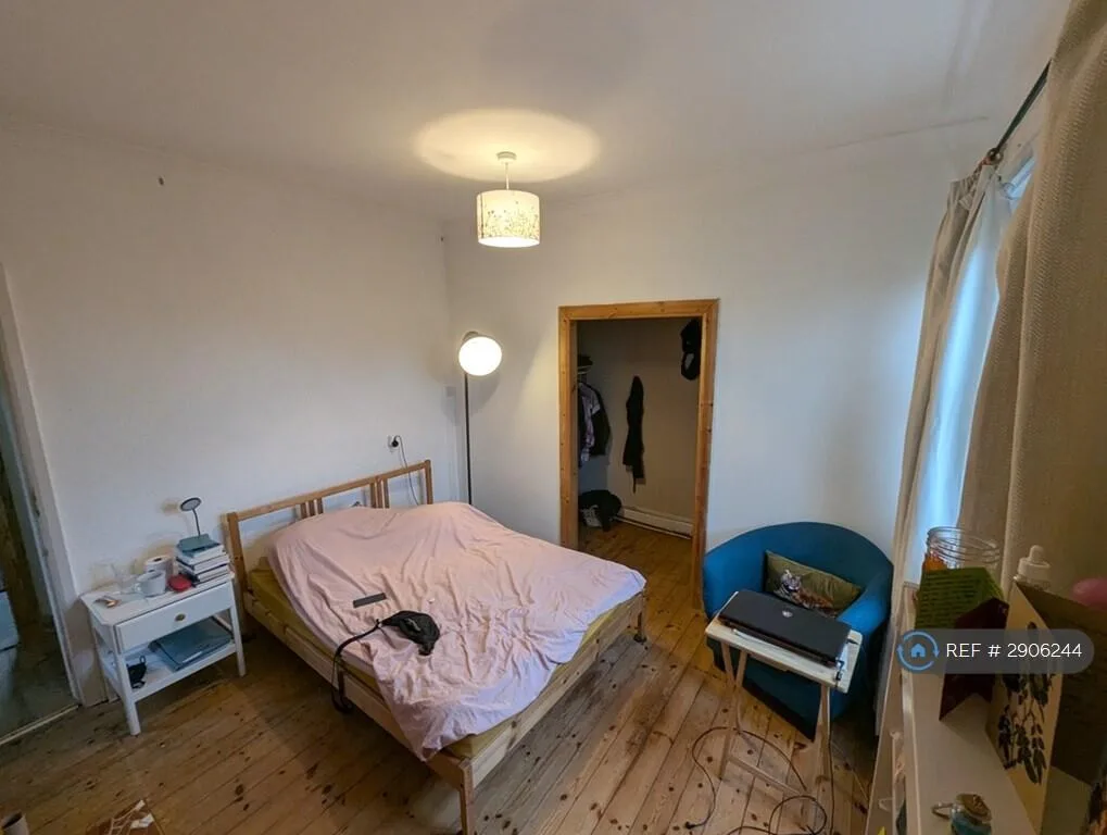 1 bedroom house share for rent