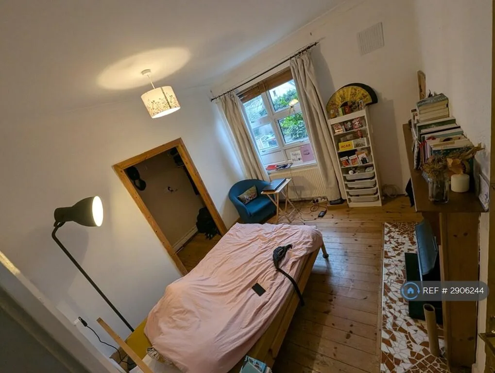 1 bedroom house share for rent