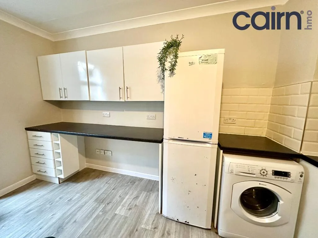 4 bedroom flat for rent