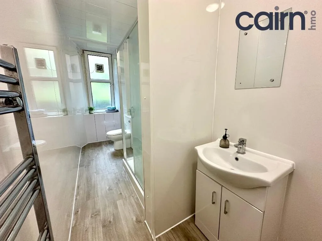 4 bedroom flat for rent