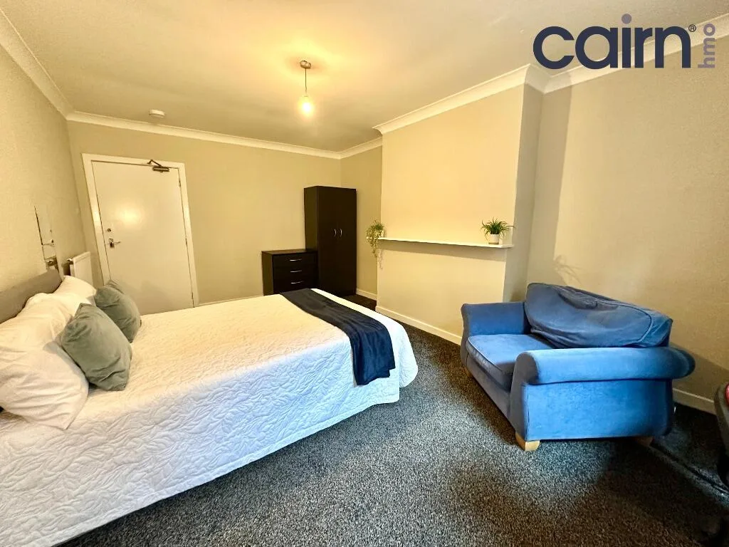 4 bedroom flat for rent