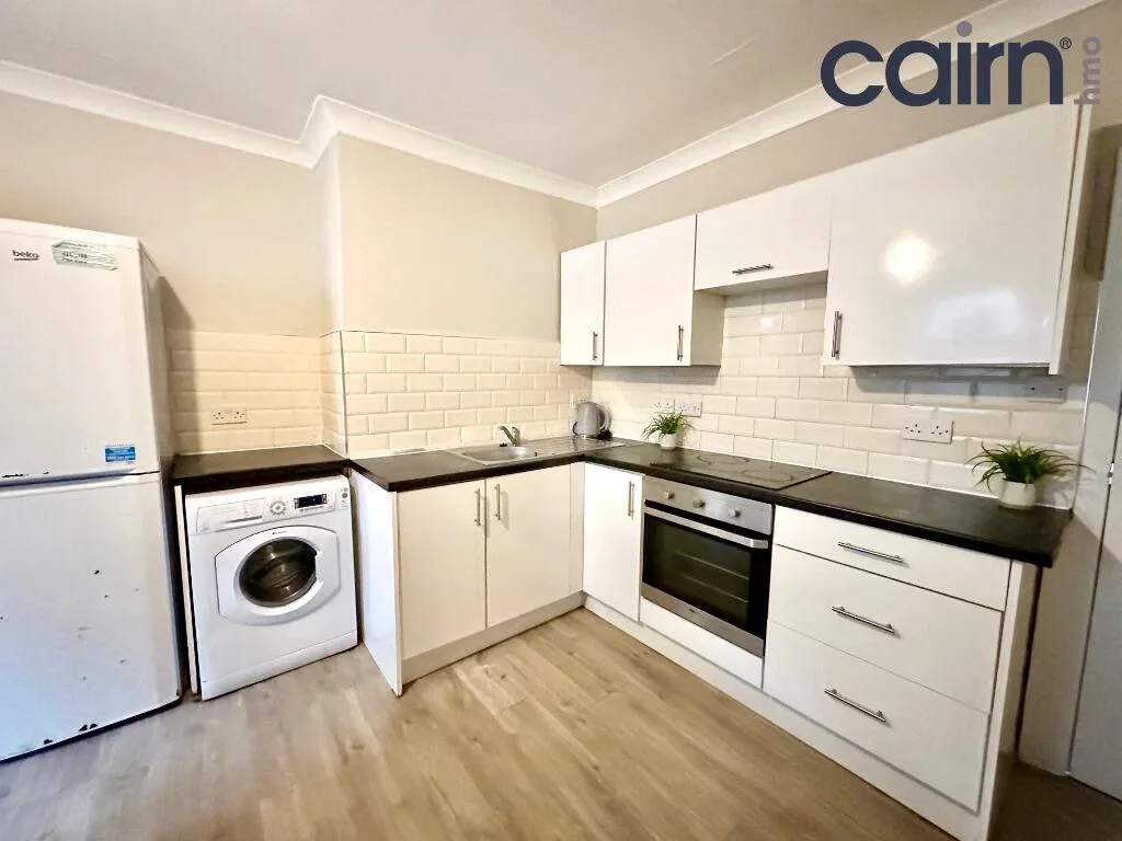4 bedroom flat for rent