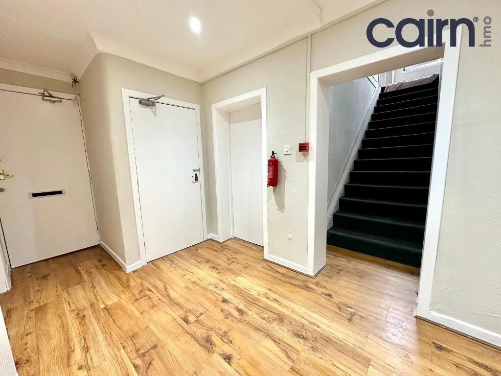 4 bedroom flat for rent