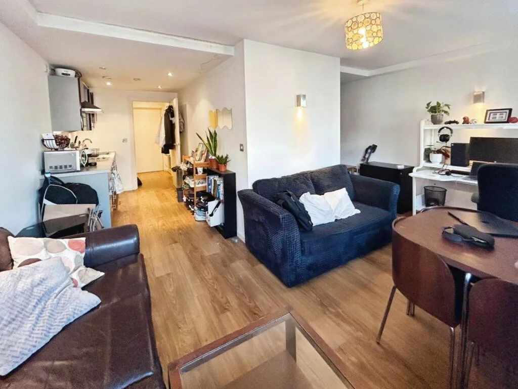 Studio flat for rent