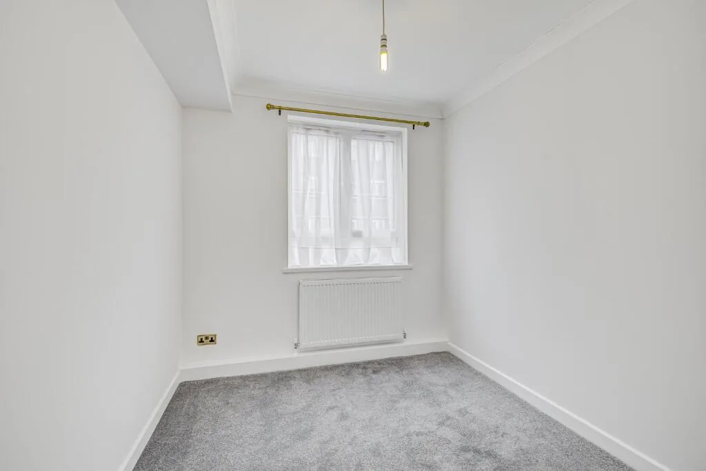 2 bedroom house for rent
