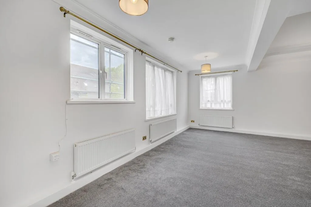 2 bedroom house for rent