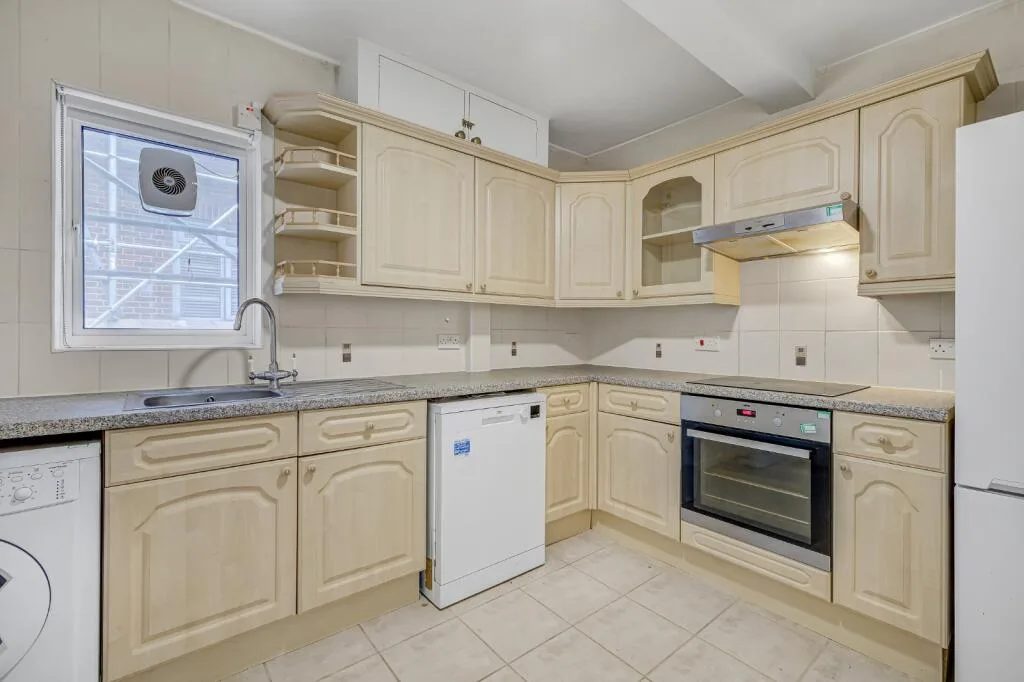 2 bedroom house for rent