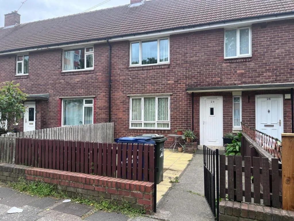 4 bedroom terraced house for rent
