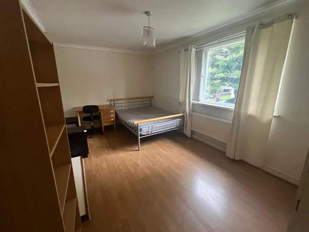 4 bedroom terraced house for rent
